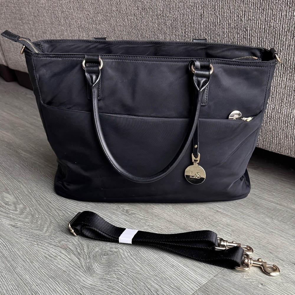 Lo & Sons Black Tote Bag with Removable Strap